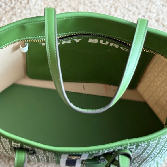 TORY BURCH GEMINI LINK canvas top zip tote #58450 Green with Navy stripe RARE. - Picture 5 of 9
